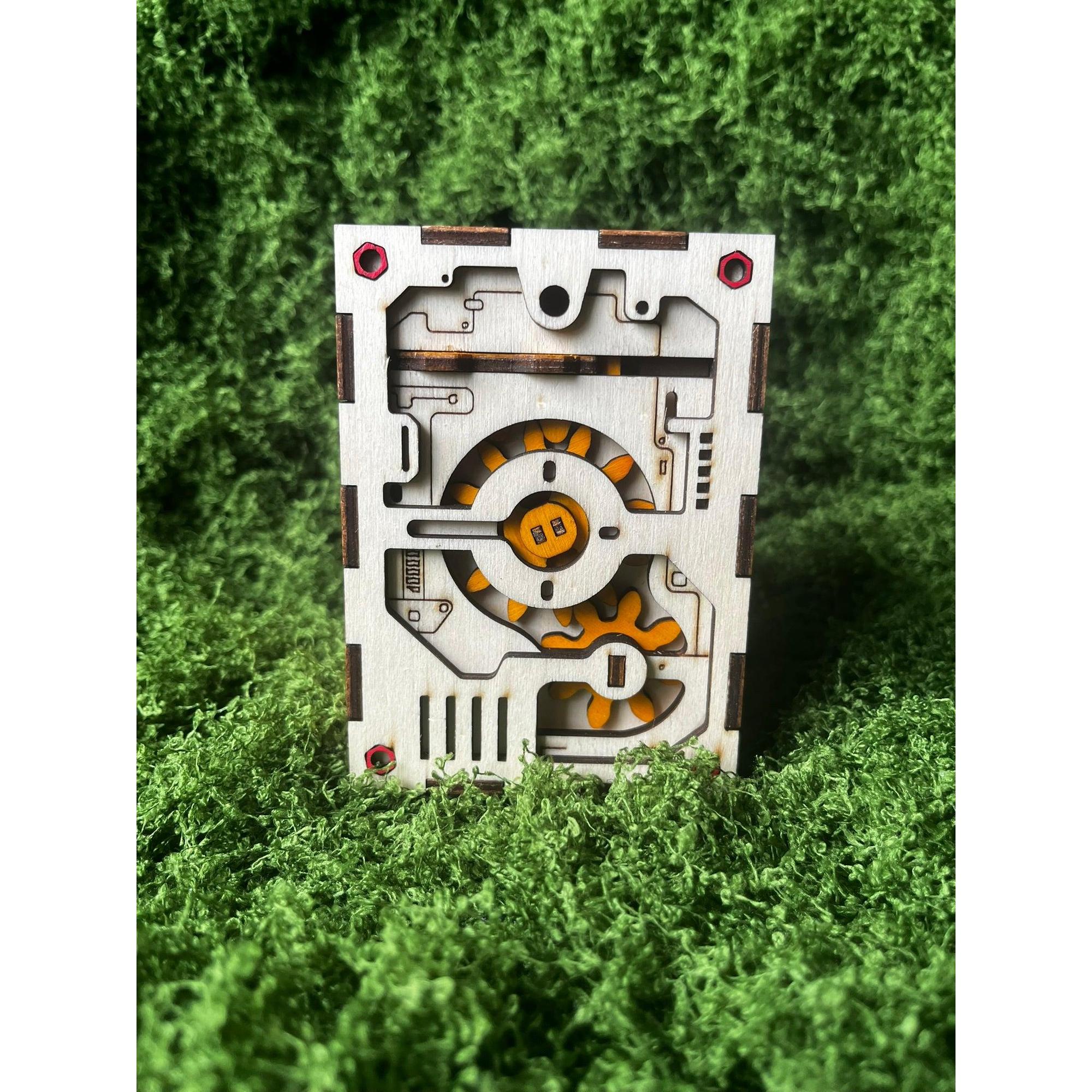Aufbewahrungsbox mit Zahnradmechanik